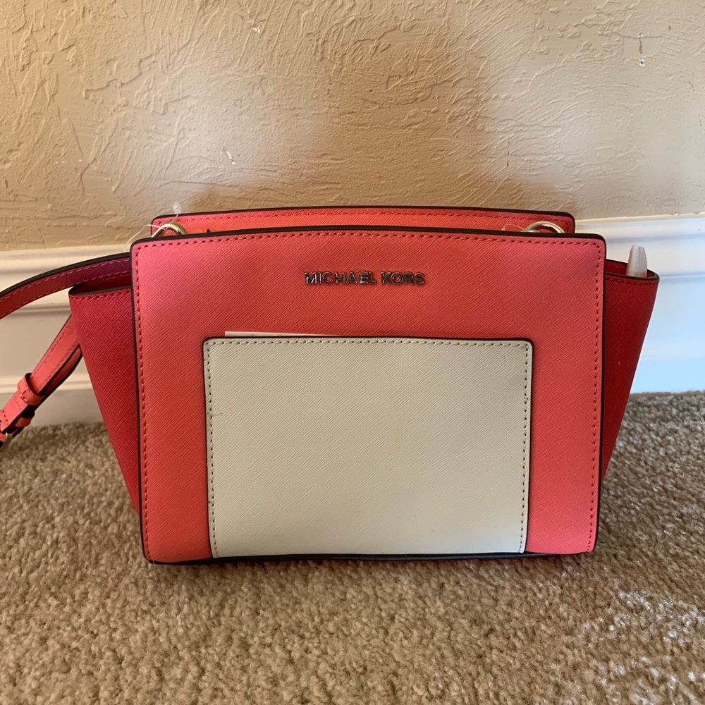 Coral and White Michael Kors Selma Pocket Purse